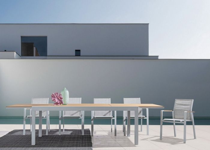 Mesa Jardín Extensible Aluminio Blanco Polywood Color Madera Teka, 200/300 Cm