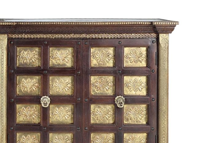 Aparador Madera Mango Detalles Bronce 4 Puertas, 193 Cm