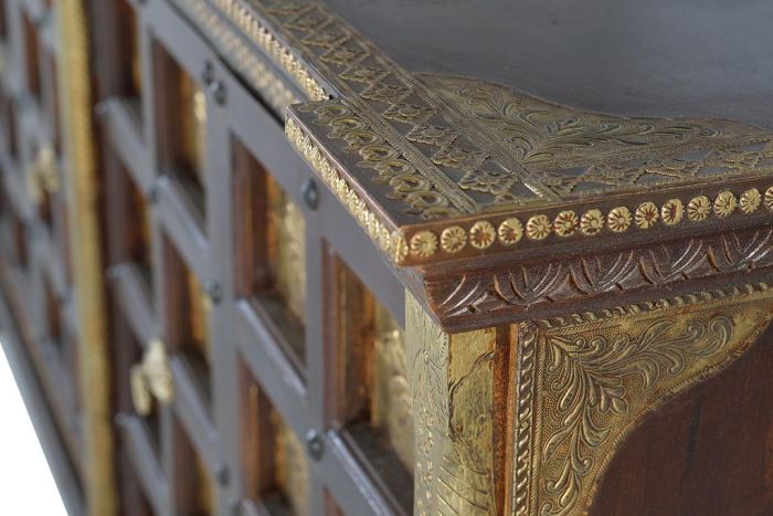 Aparador Madera Mango Detalles Bronce 4 Puertas, 193 Cm