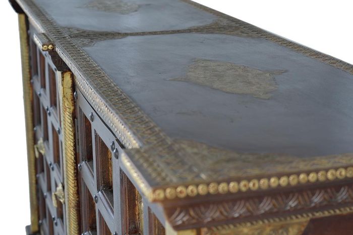 Aparador Madera Mango Detalles Bronce 4 Puertas, 193 Cm