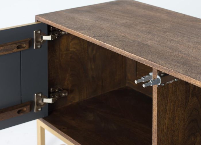 Mueble TV 2 Puertas Madera Mango Color Nogal Metal Dorado, 145 Cm