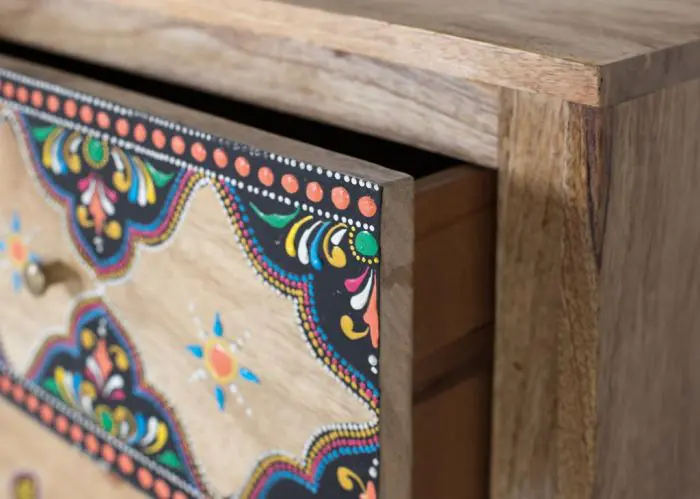 Cómoda Madera Natural Dibujos Pintados, 91 Cm