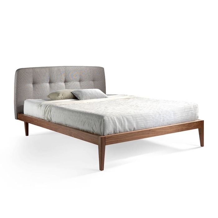 Cama de diseño Italiano Tapizado