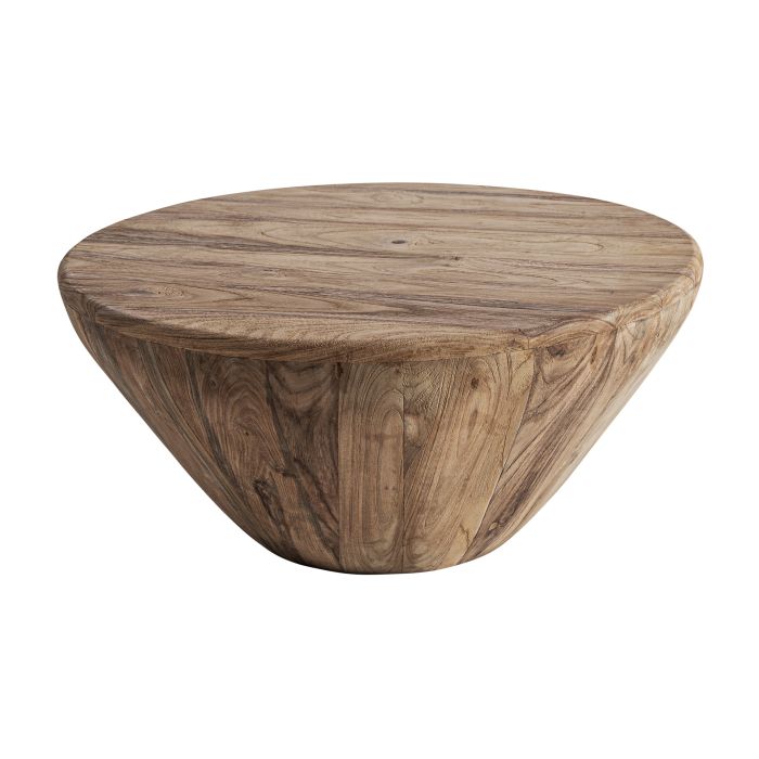 Mesa de centro rústica en madera de teca reciclada marrón claro envejecido.