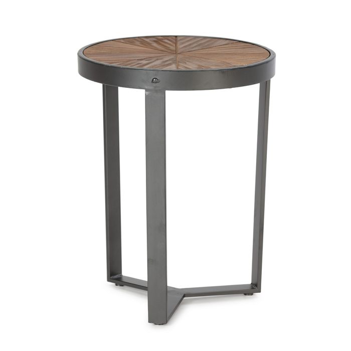 Mesa auxiliar industrial en metal negro con sobre de madera marrón.