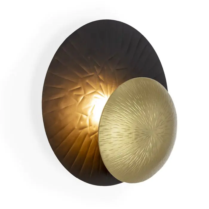 Aplique 20x7x20 Metal -- Negro/Dorado