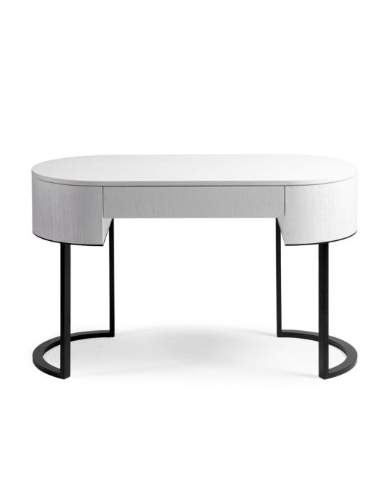 Consola de diseño moderno en madera de roble blanca y base de metal negro.