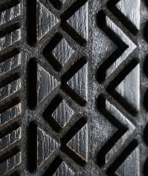Armario Antrim Relieve Étnico Madera Fresno Negro