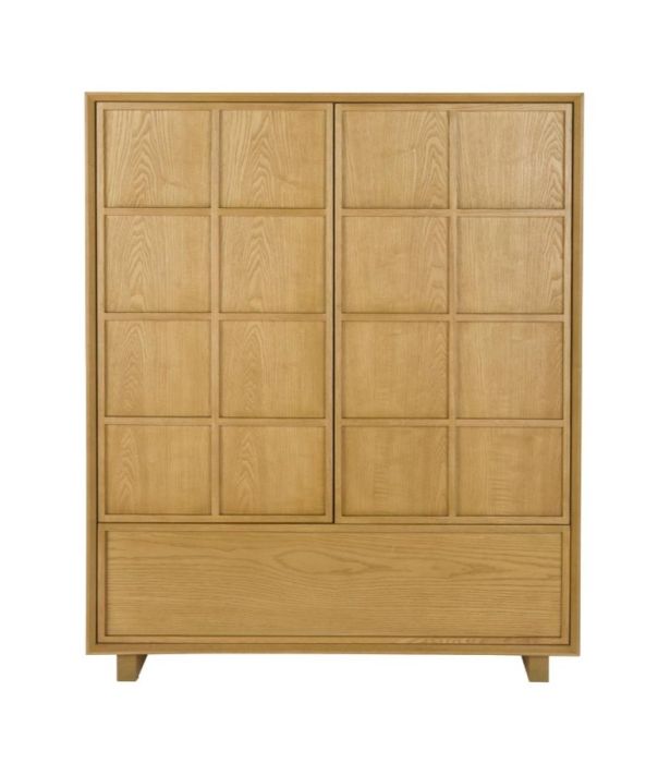 Armario japonés en madera de fresno natural.