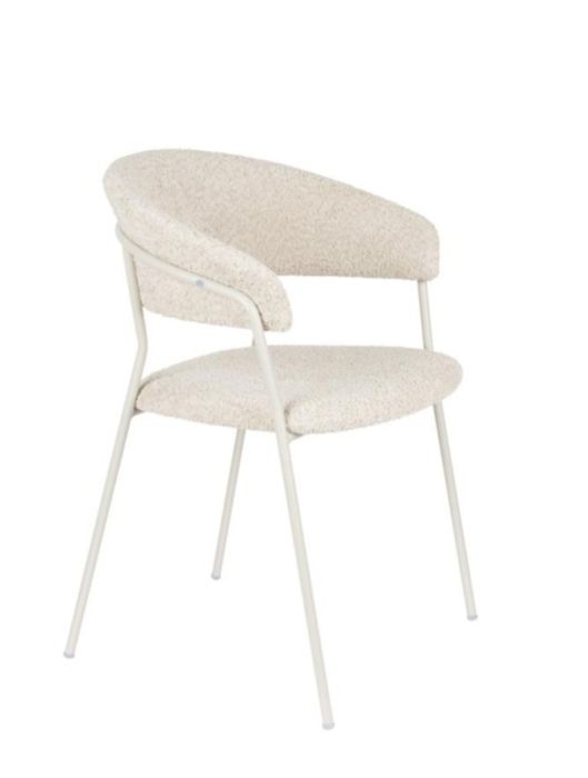 Silla nórdica en metal blanco roto tapizado en tela beige.
