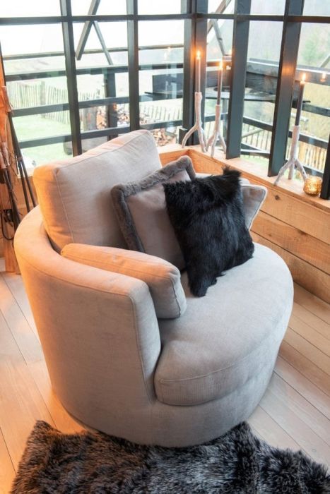 Sillón Pivotante Madera/Tejido Gris