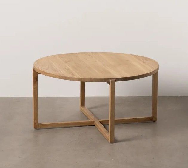 Mesa de centro nórdica en madera mindi natural.