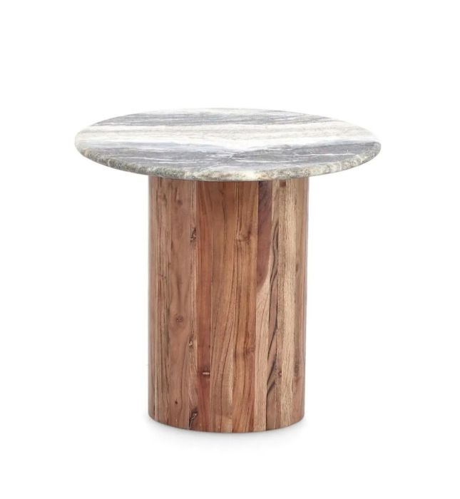 Mesa auxiliar nórdica moderna con sobre de mármol gris, blanco y base de madera de acacia natural.