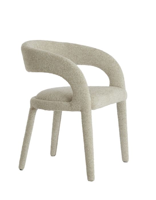 Silla moderna en metal tapizado en tejido suave.