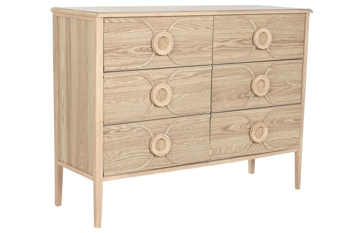 Cómoda nórdica en madera de abeto y rejillas de ratán natural.