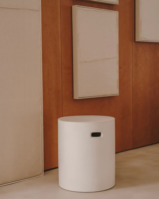 Mesa auxiliar de exterior en cemento blanco 37 cm