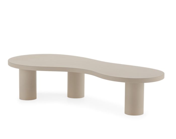 Mesa de centro en stoneskin color topo.