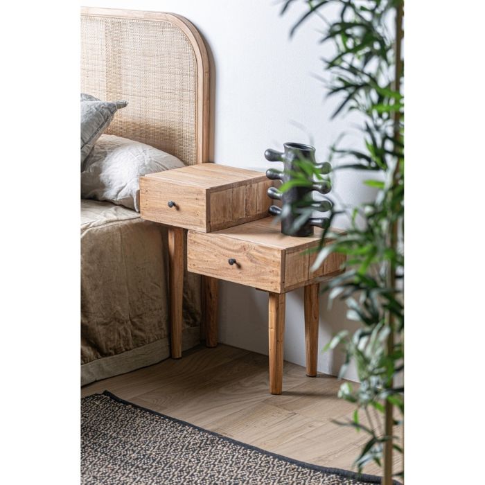 MESA AUXILIAR AKVIRAN Madera Envejecida Fusión, 67 Cm