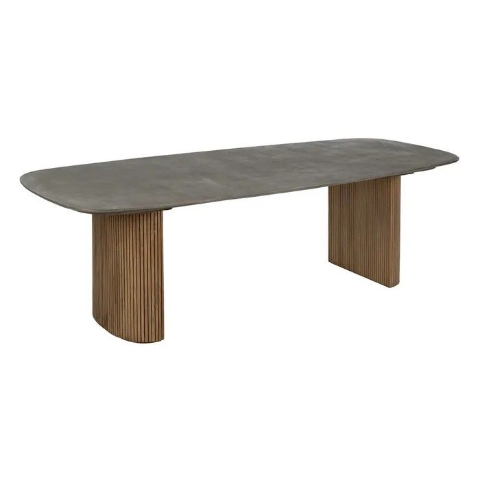 Mesa de comedor nórdica en madera de roble natural con sobre de microcemento gris.