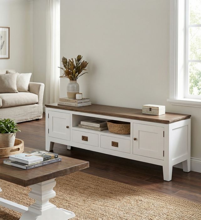Mueble de TV en madera de mindi blanco y marrón con hierro bronce.