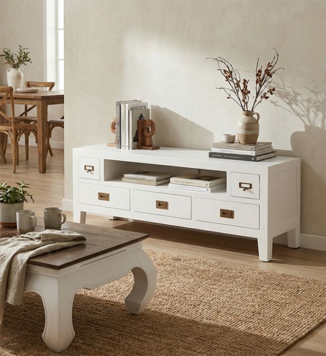 Mueble de TV en madera de mindi blanco con hierro  bronce.