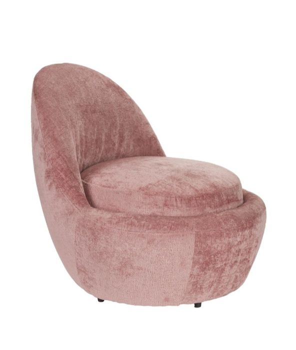 Sillón redondeado moderno en metal tapizado de tejido color rosa.