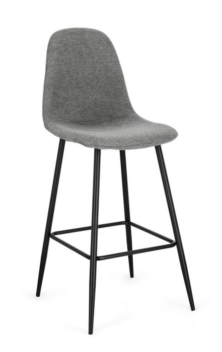 Taburete en madera tapizada en tela gris y patas de metal negro.