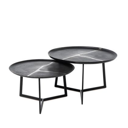 Set mesas de centro diseño moderno en metal negro.