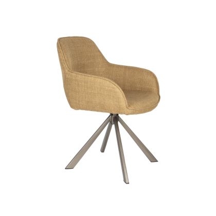 Silla moderna tapizada en tejido ocre con patas de hierro gris.