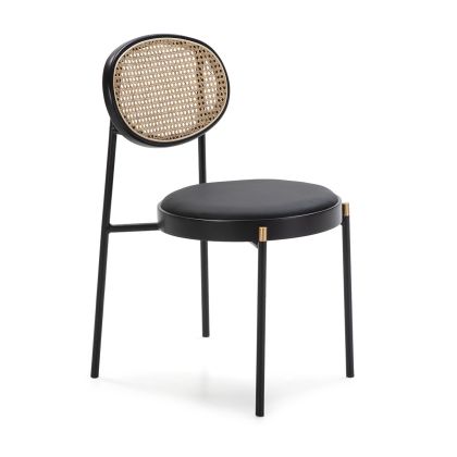 Silla apilable étnica estructura de metal negro, respaldo de ratán natural y asiento de p.piel negro.