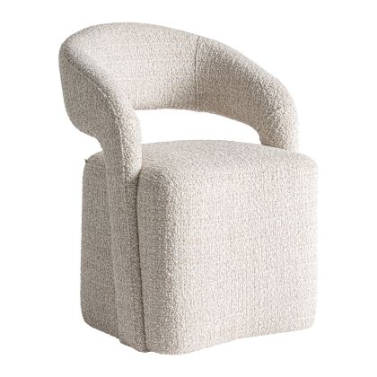 Silla en madera pino tapizado en tejido crema.