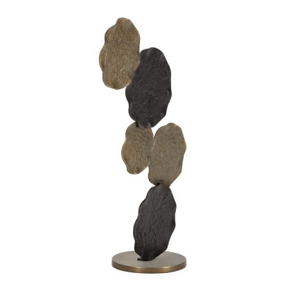 Escultura de presencia Escénica de Aluminio en Dorado y Bronce Negruzco.