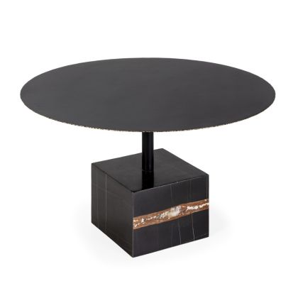 Mesa de Centro Estilo Art Decó en Metal negro y Mármol dorado antique.