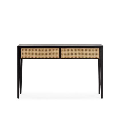Consola étnica en madera negra con 2 cajones de ratán natural.