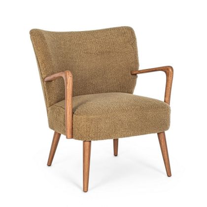 Sillón nórdico en madera de pino natural tapizado marrón.