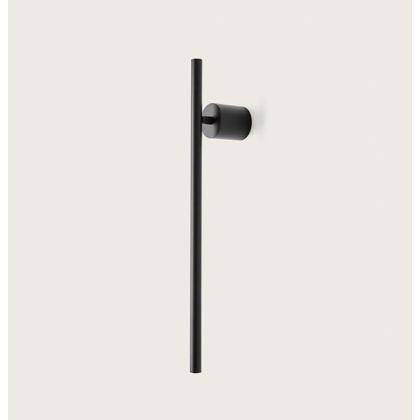 Aplique de pared moderno en metal negro mate.