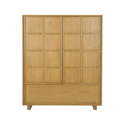 Armario japonés en madera de fresno natural.