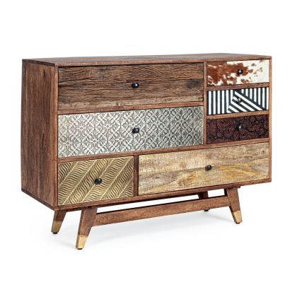 Cómoda en madera de mango marrón con 7 cajones fabricados en madera, piel y metal.