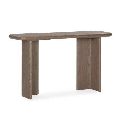 Consola nórdica en madera marrón claro.