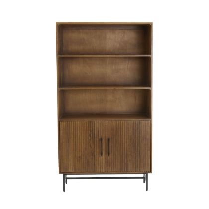 Estantería mid-century en madera marrón oscuro con patas de metal negro.