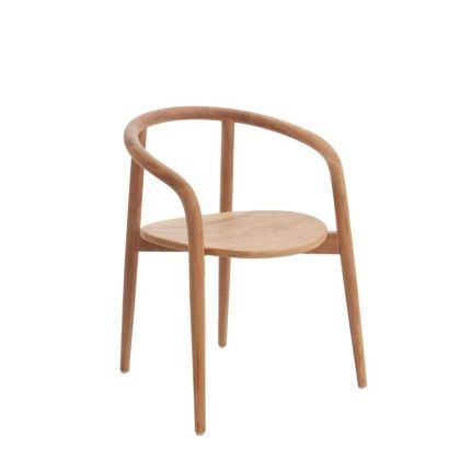 Silla de comedor nórdica en madera natural.