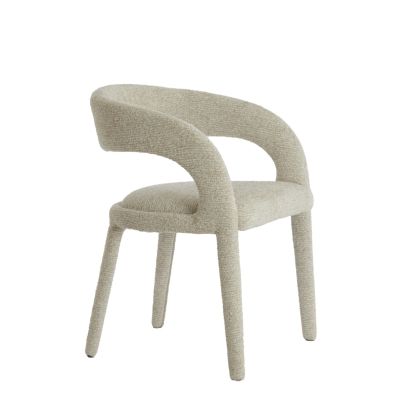 Silla moderna en metal tapizado en tejido suave.