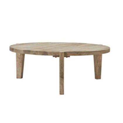 Mesa de centro nórdica en madera de mango natural.