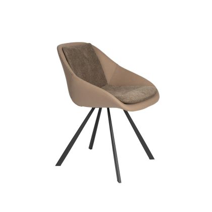Silla moderna en madera de eucalipto y madera contrachapada tapizado en tejido beige y patas metálicas en negro.