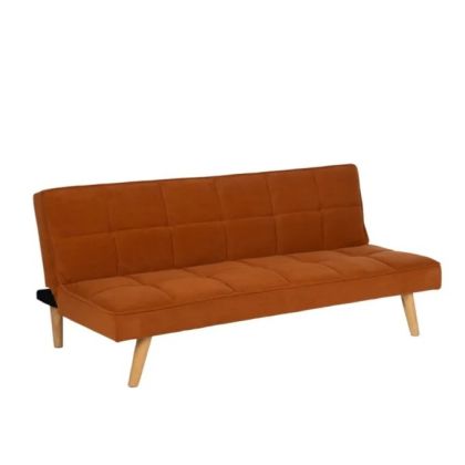 Sofá cama en madera natural tapizada en tela naranja.