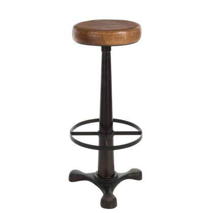 Taburete bar industrial en metal negro tapizado en cuero marrón.